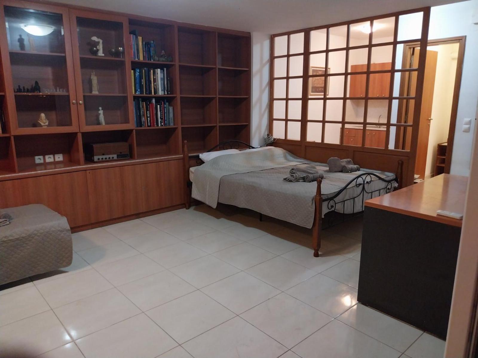 Bibliotheque Vintage Studio & Easy Garden Heraklion (Crete) Exterior foto