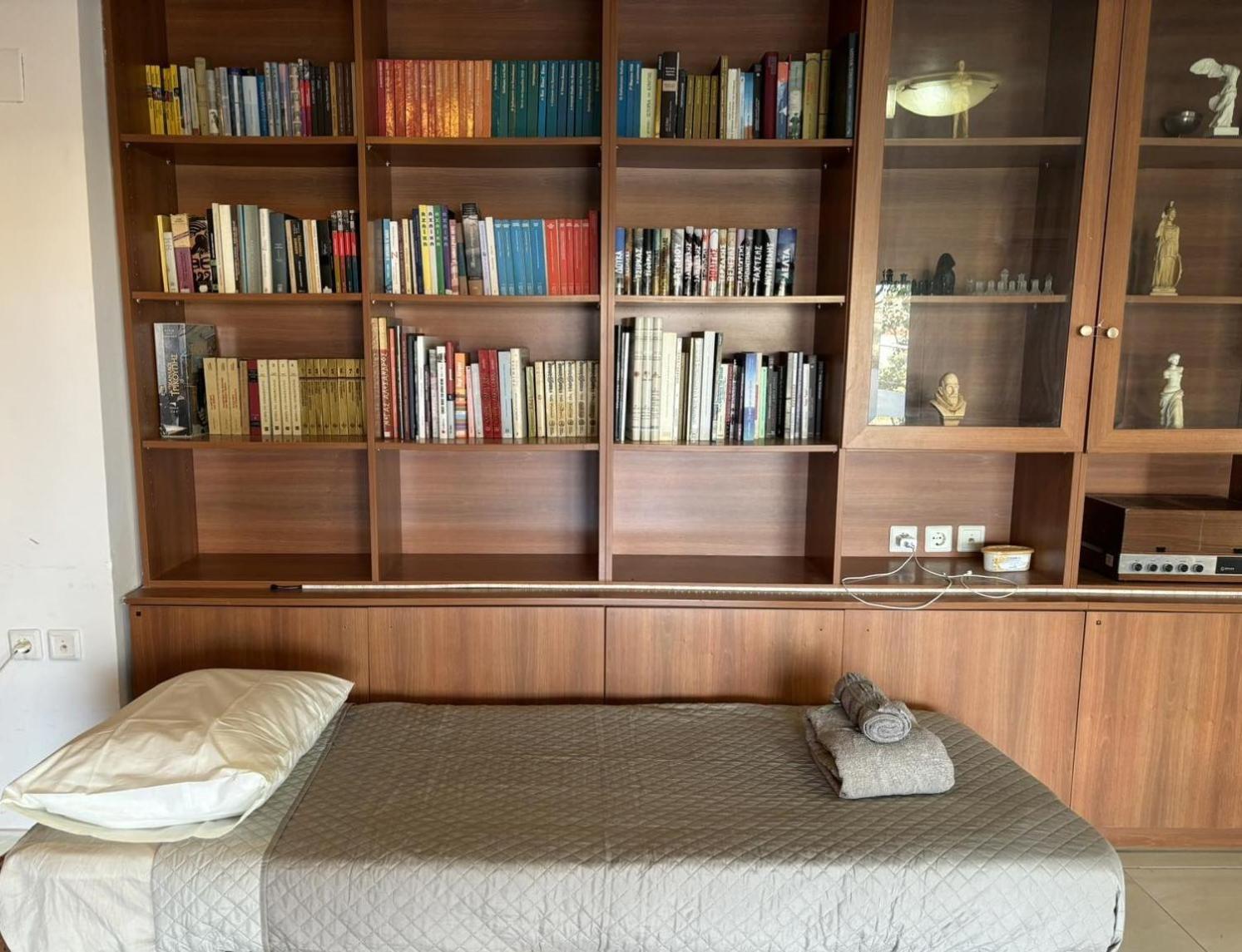 Bibliotheque Vintage Studio & Easy Garden Heraklion (Crete) Exterior foto